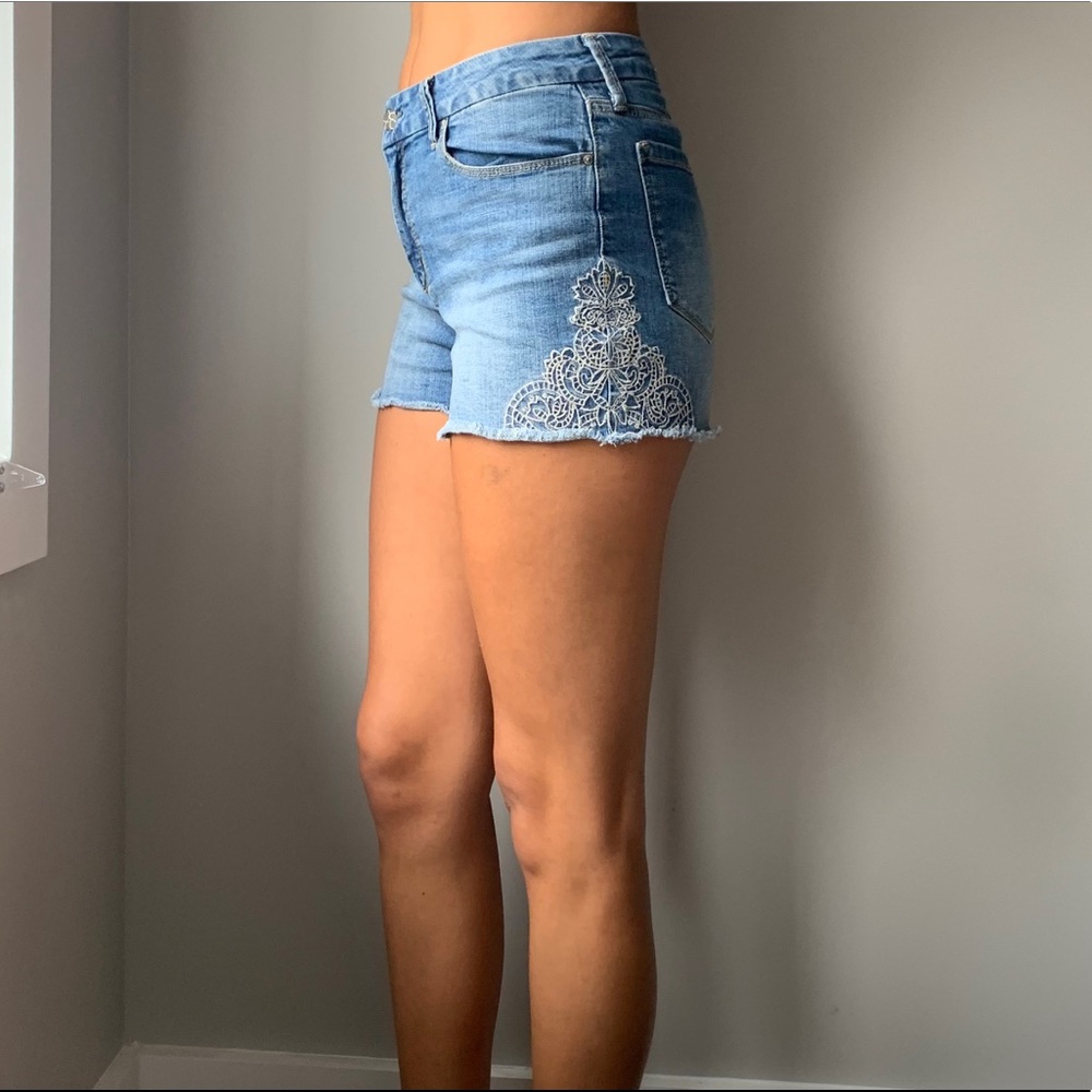 Relaxed light blue denim shorts